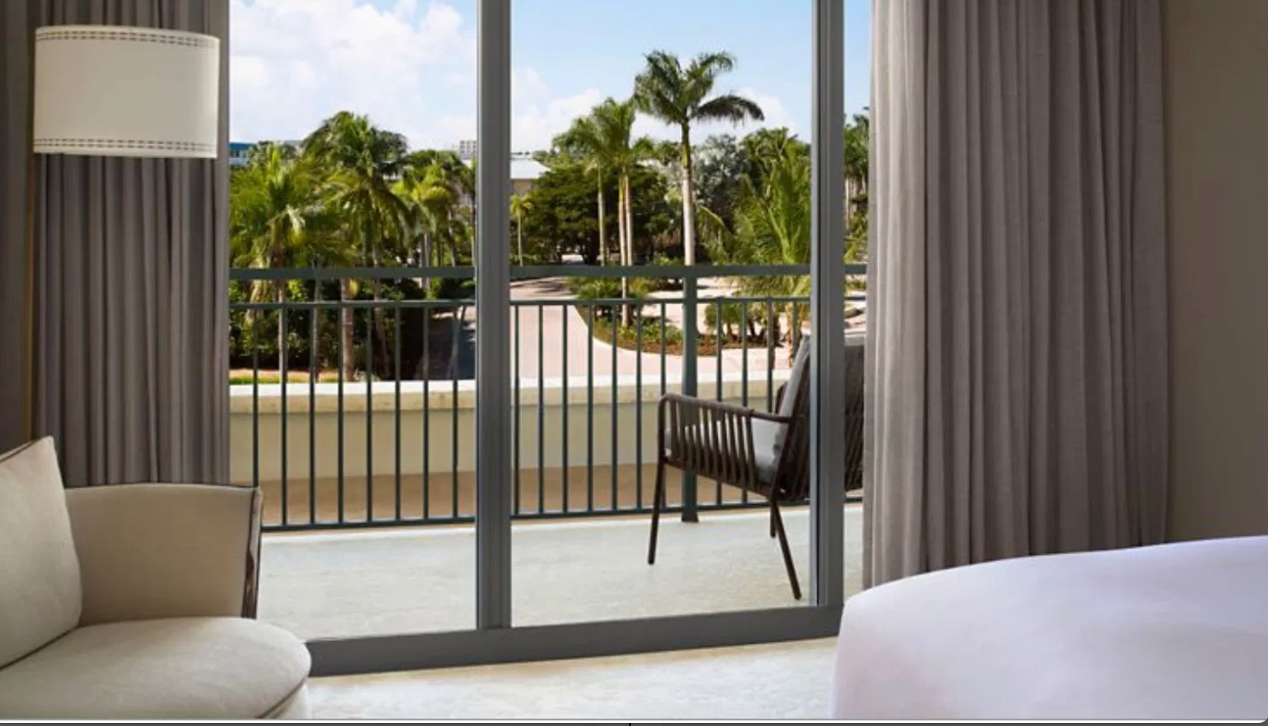 The Gentleman's Padel Retreat- Reservation Deposit